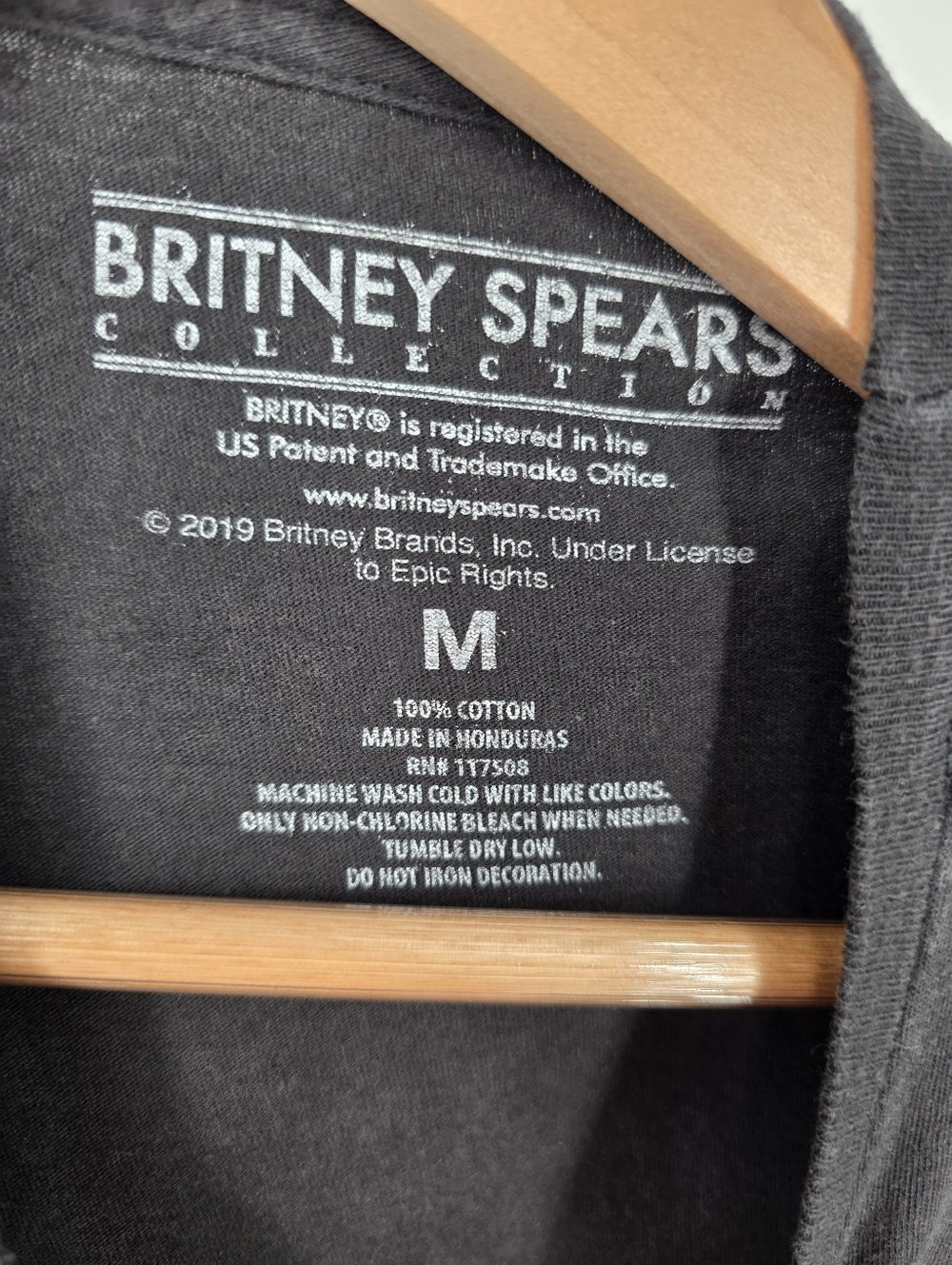Britney Spears Black Graphic T-Shirt, Sz M - Picture 8 of 8
